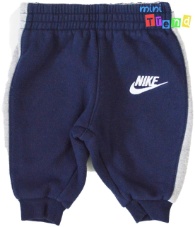 Nike sötétkék-szürke szabadidő nadrág 68 4-Hibtálan