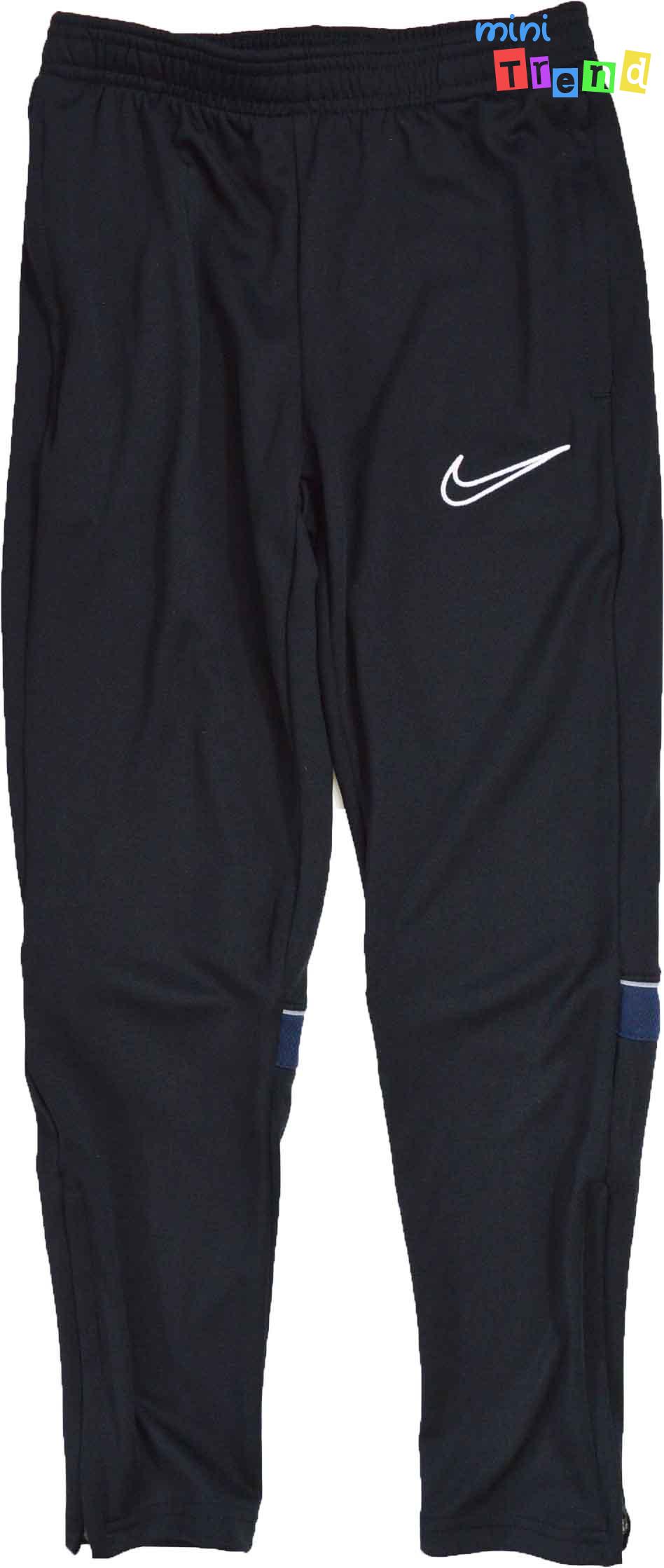 Nike fekete szabadidő nadrág 128-137 5-Újszerű