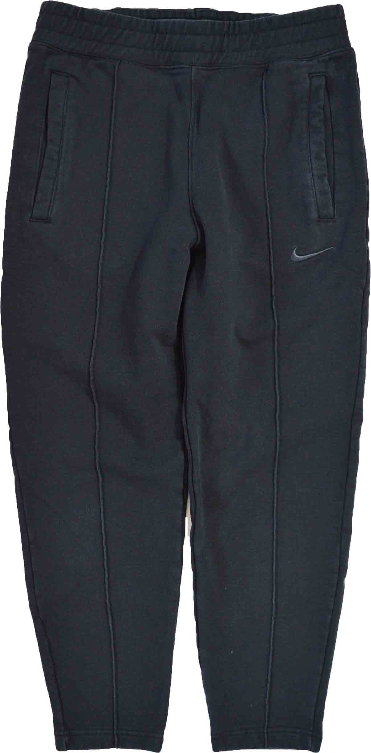 Nike fekete szabadidő nadrág S 2-Játszós